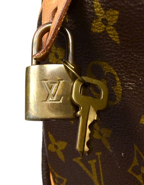 louis vuitton speedy lock and key